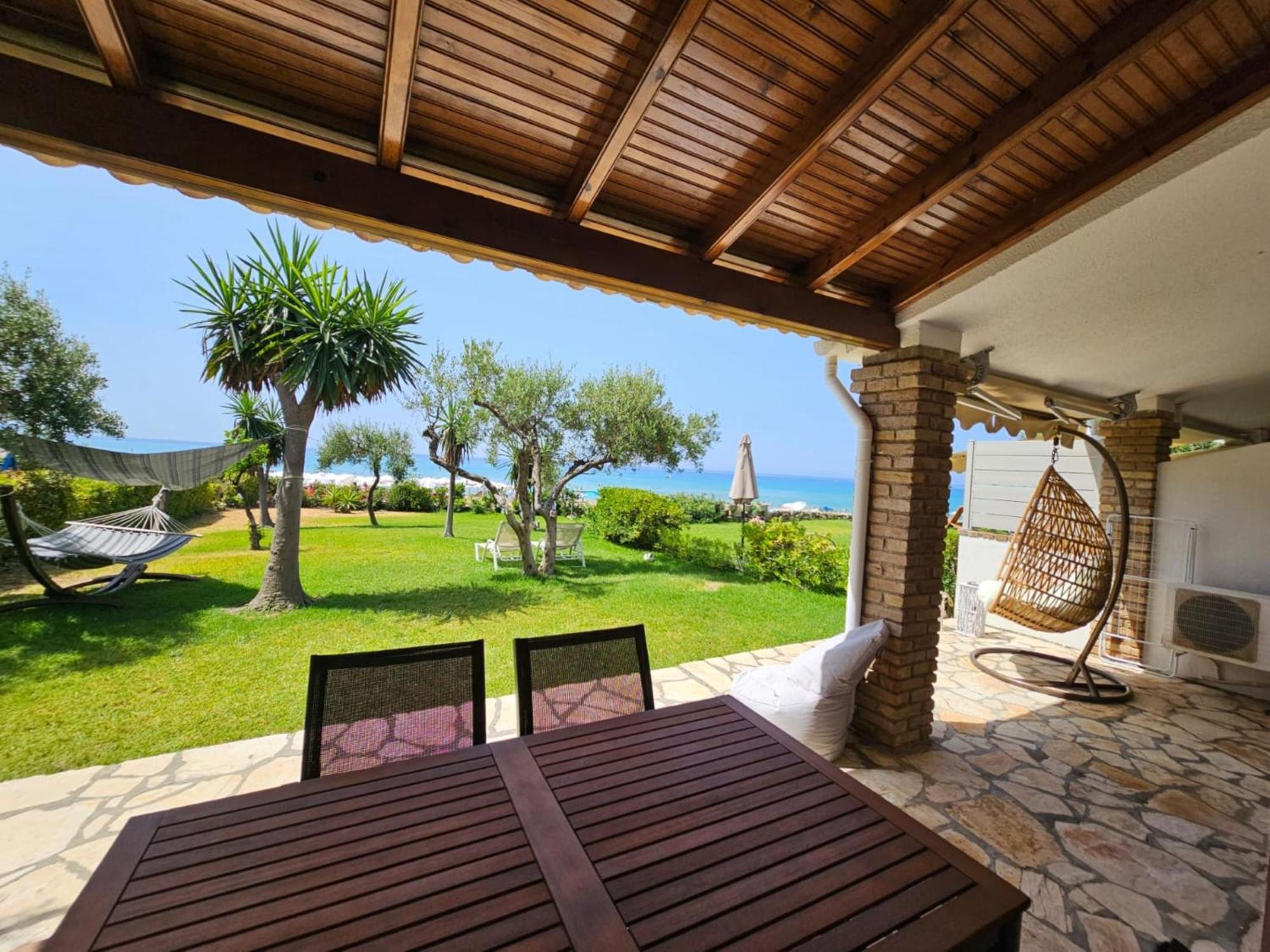 Glyfada Beachfront Apartment A3G Exterior foto