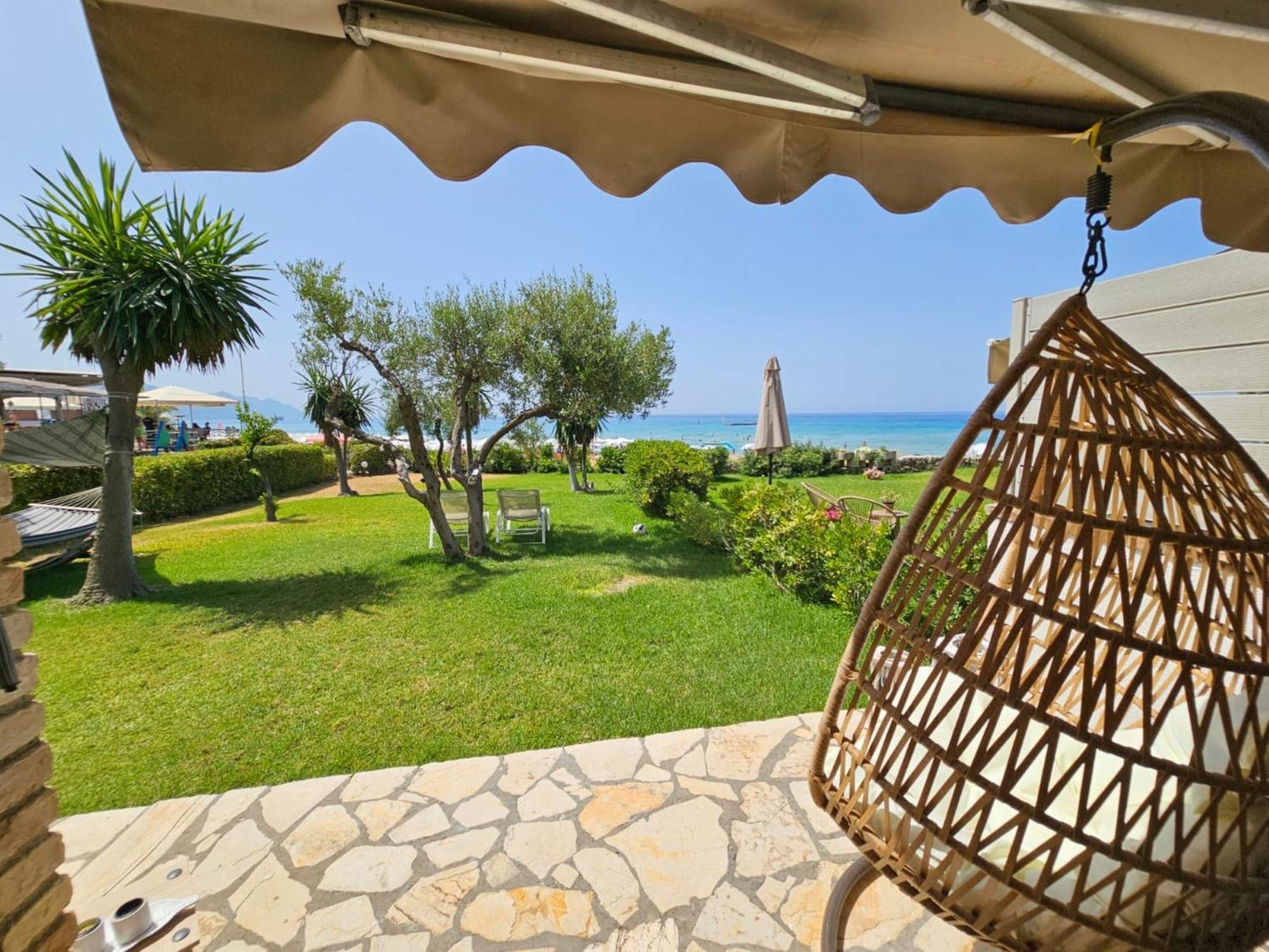 Glyfada Beachfront Apartment A3G Exterior foto